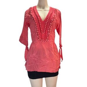 Marciano.  Coral V-Neck Top